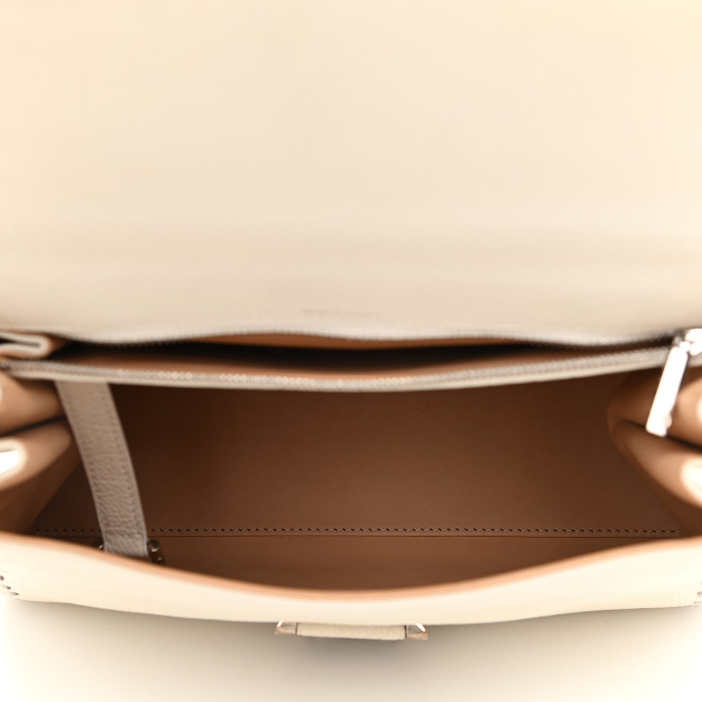 Crispy Calfskin MM Brillant Satchel Ivory