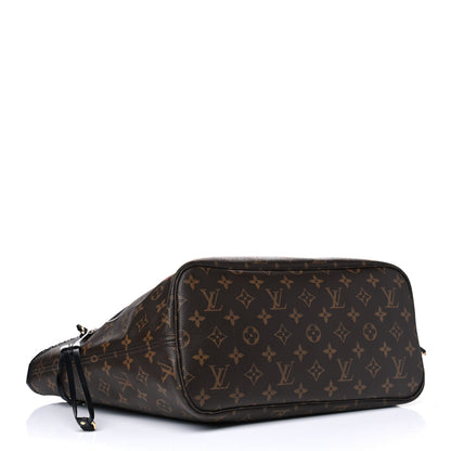 Louis Vuitton Monogram World Tour Neverfull MM 4 of 10