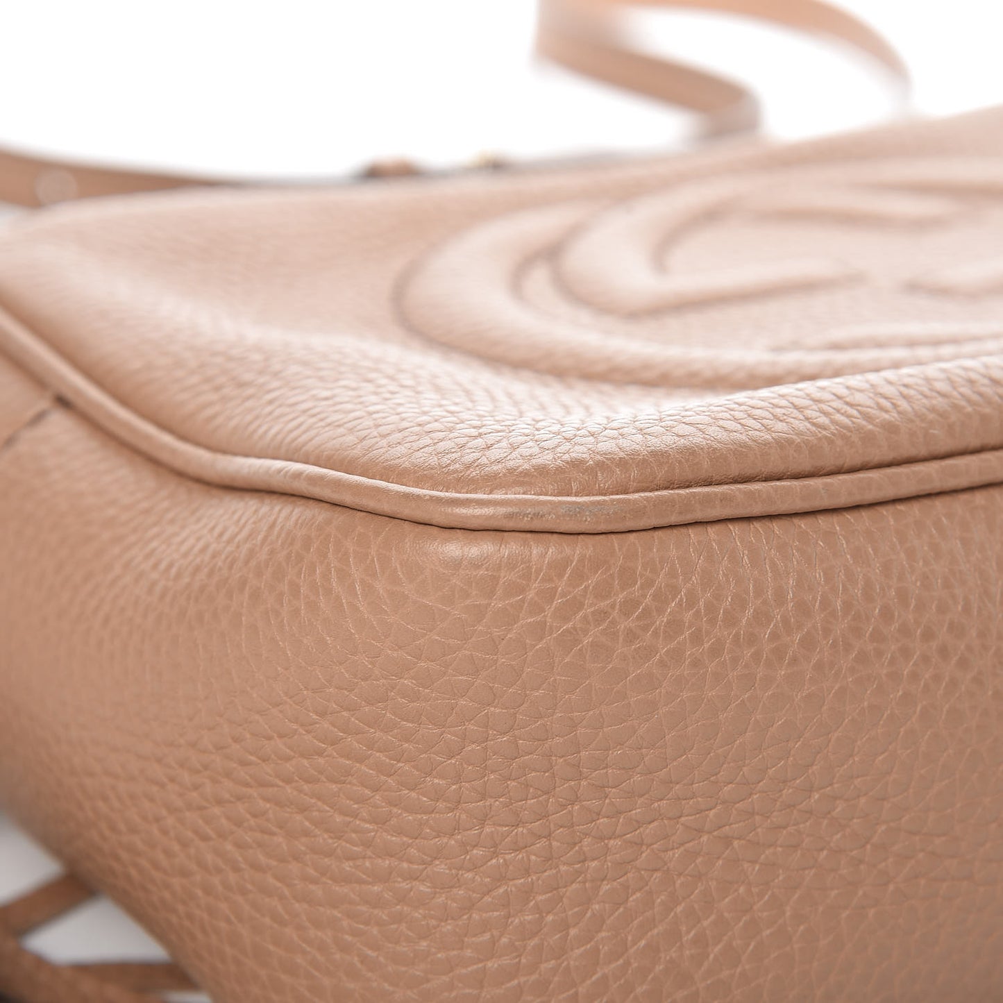 Pebbled Calfskin Small Soho Disco Bag Rose Beige