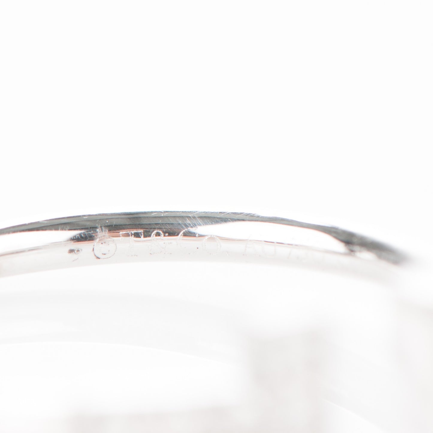 18K White Gold Diamond T Wire Ring 52 6