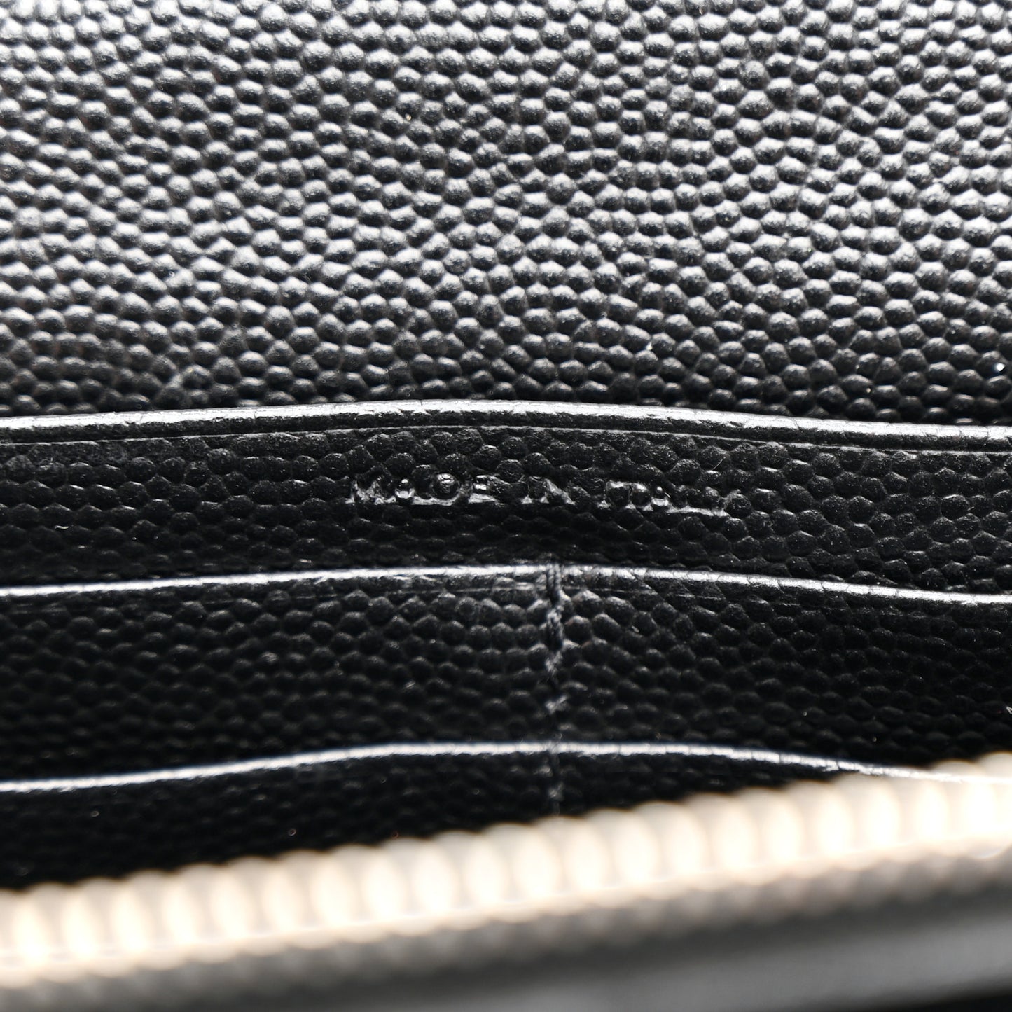 Grain De Poudre Matelasse Chevron Monogram Chain Wallet Black