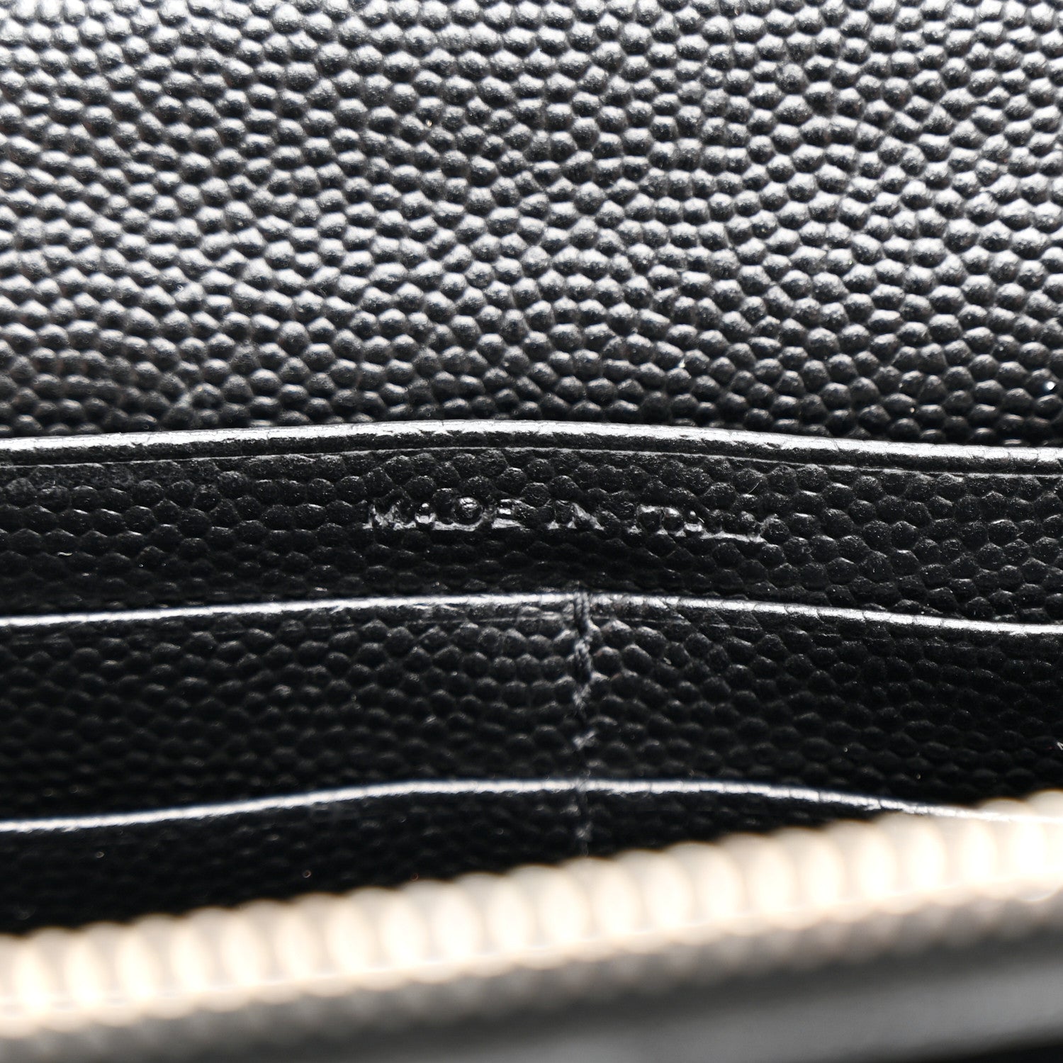 Saint Laurent Grain De Poudre Matelasse Chevron Monogram Chain Wallet Black 8 of 16