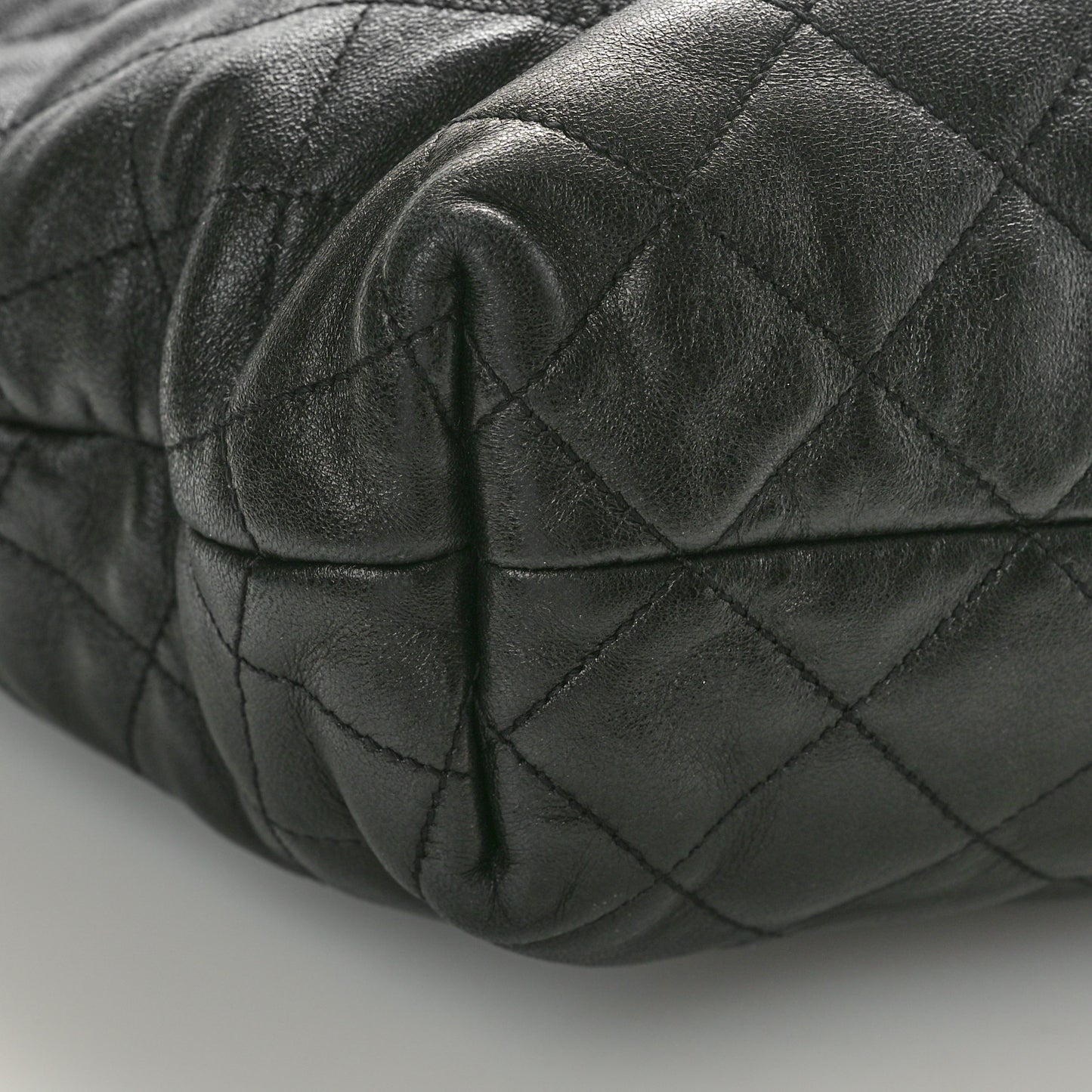 Lambskin Quilted Maxi Icare Shopping Tote Black