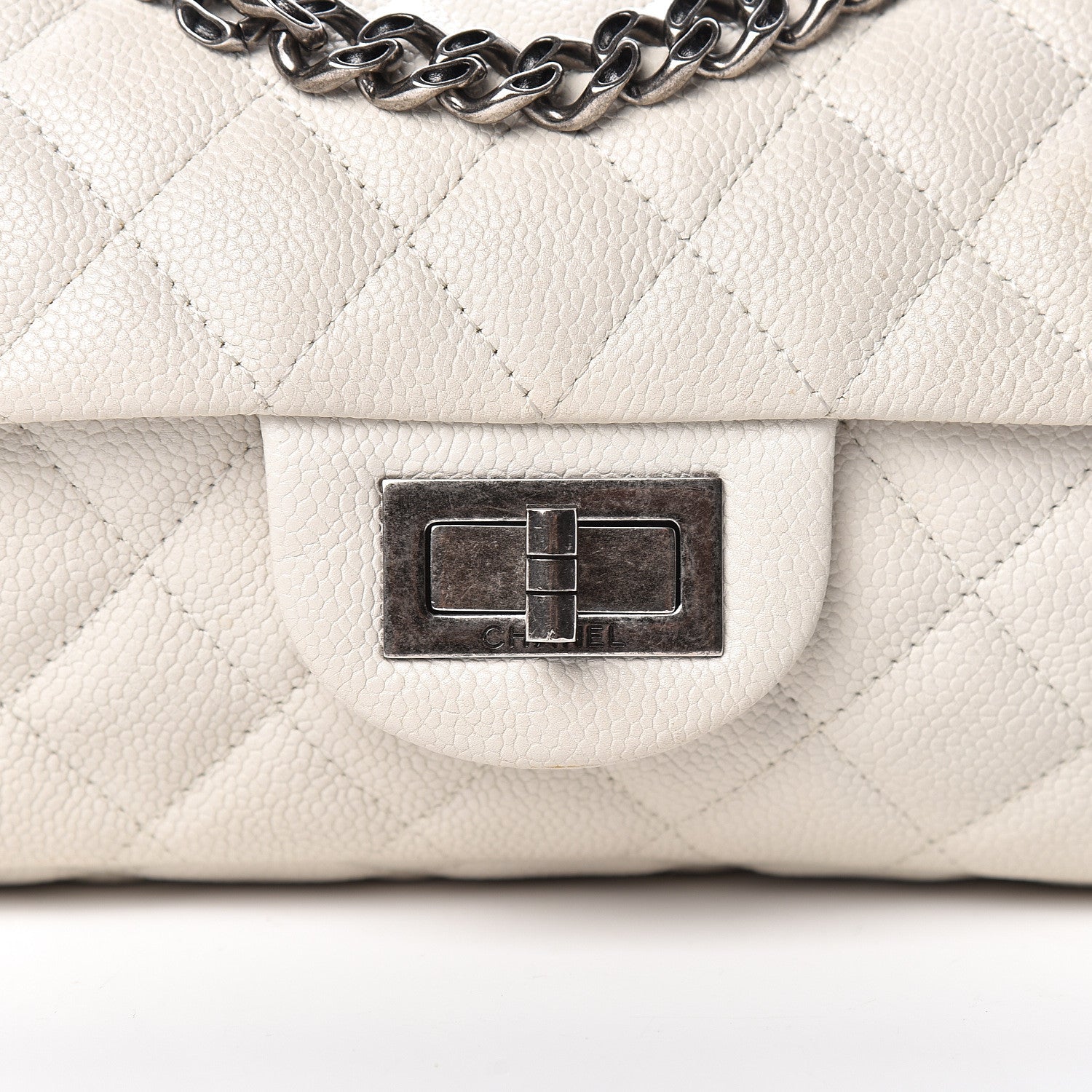Chanel Caviar Quilted 2.55 Reissue East West Flap White 8 of 10