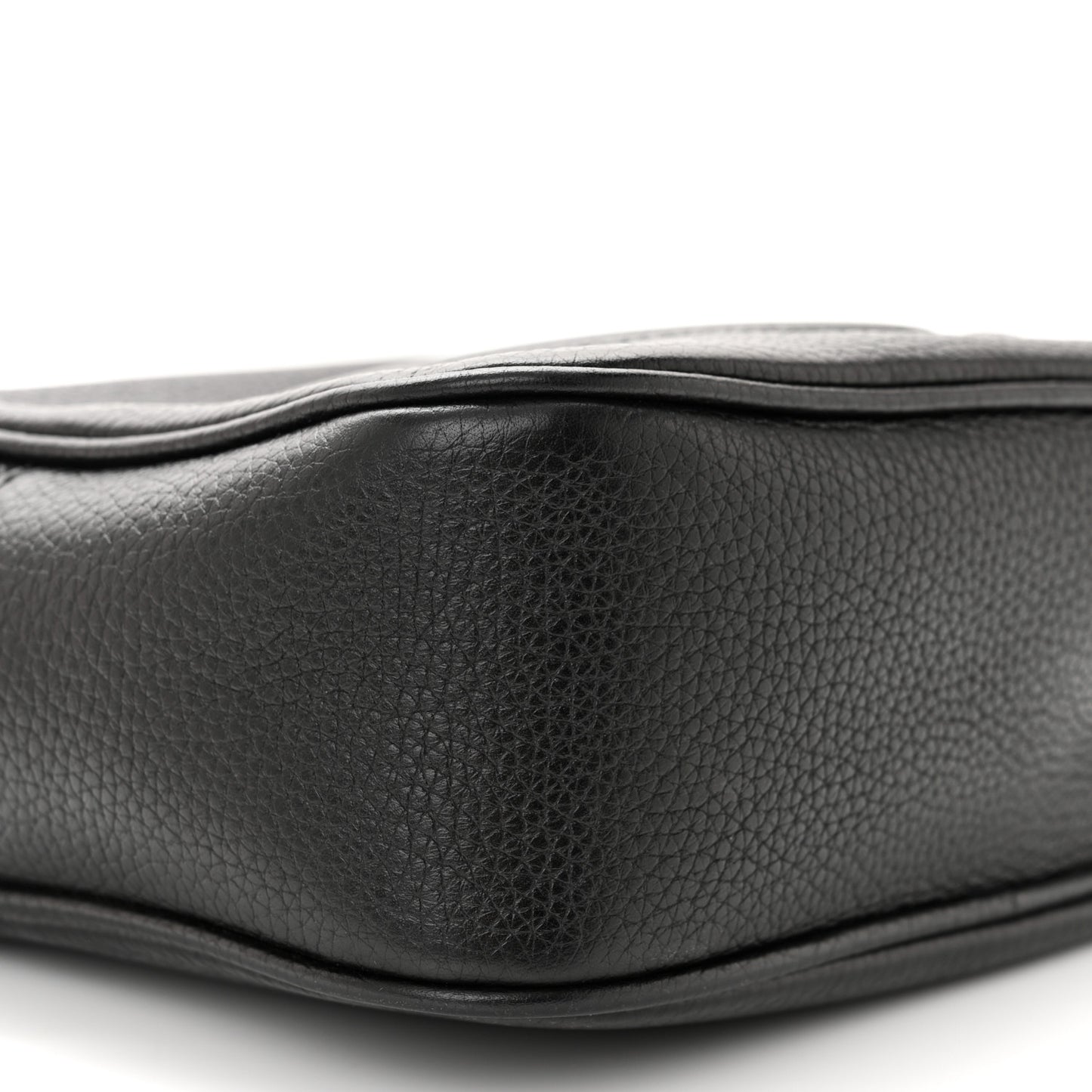 Pebbled Calfskin Small Soho Disco Bag Black