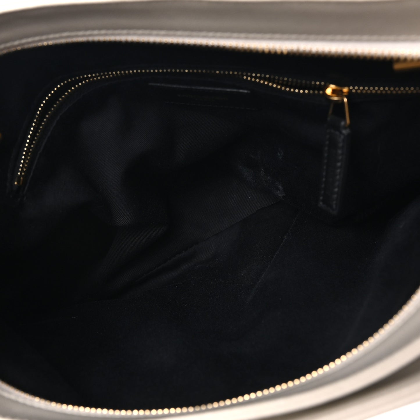 Grain de Poudre Matelasse Chevron Medium Tribeca Shopping Bag Crema Soft