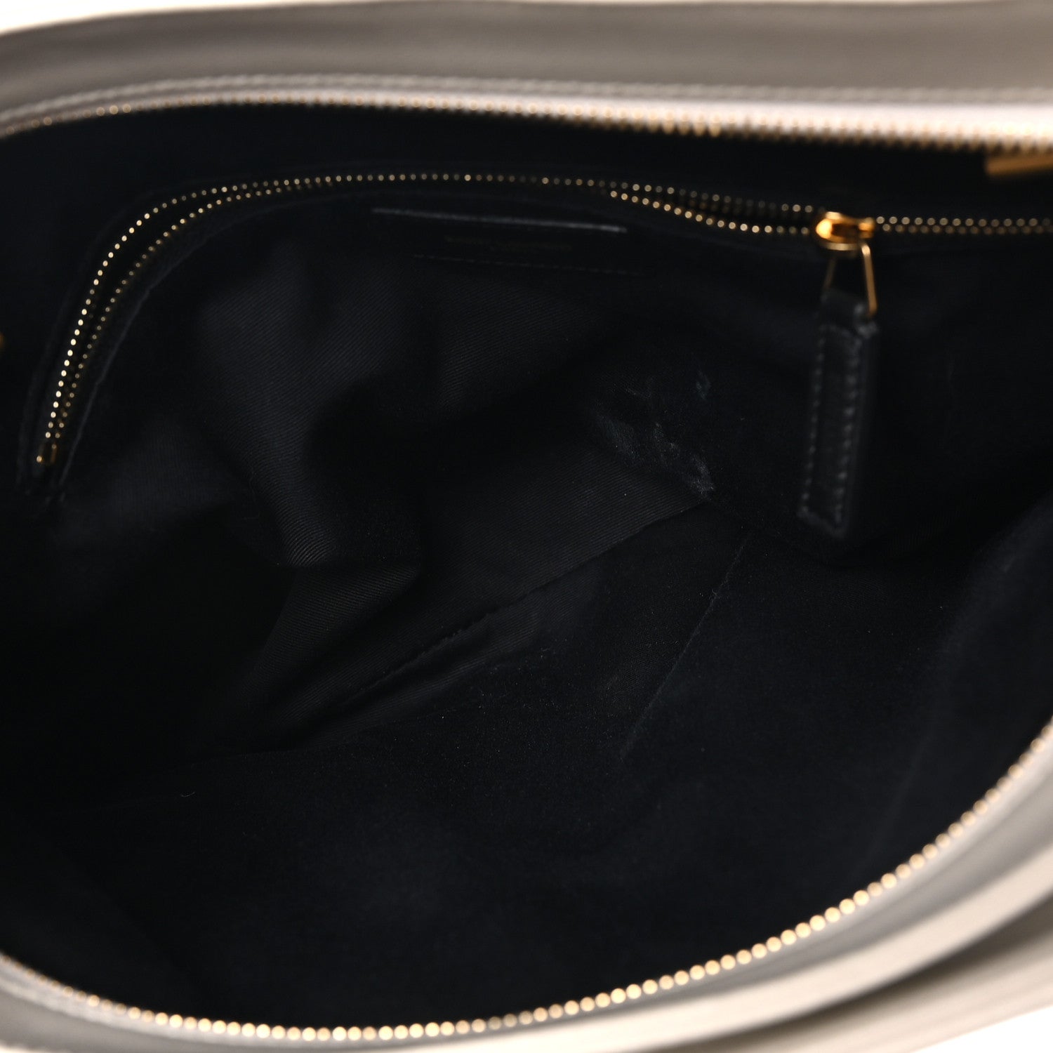 Saint Laurent Grain de Poudre Matelasse Chevron Medium Tribeca Shopping Bag Crema Soft 5 of 10