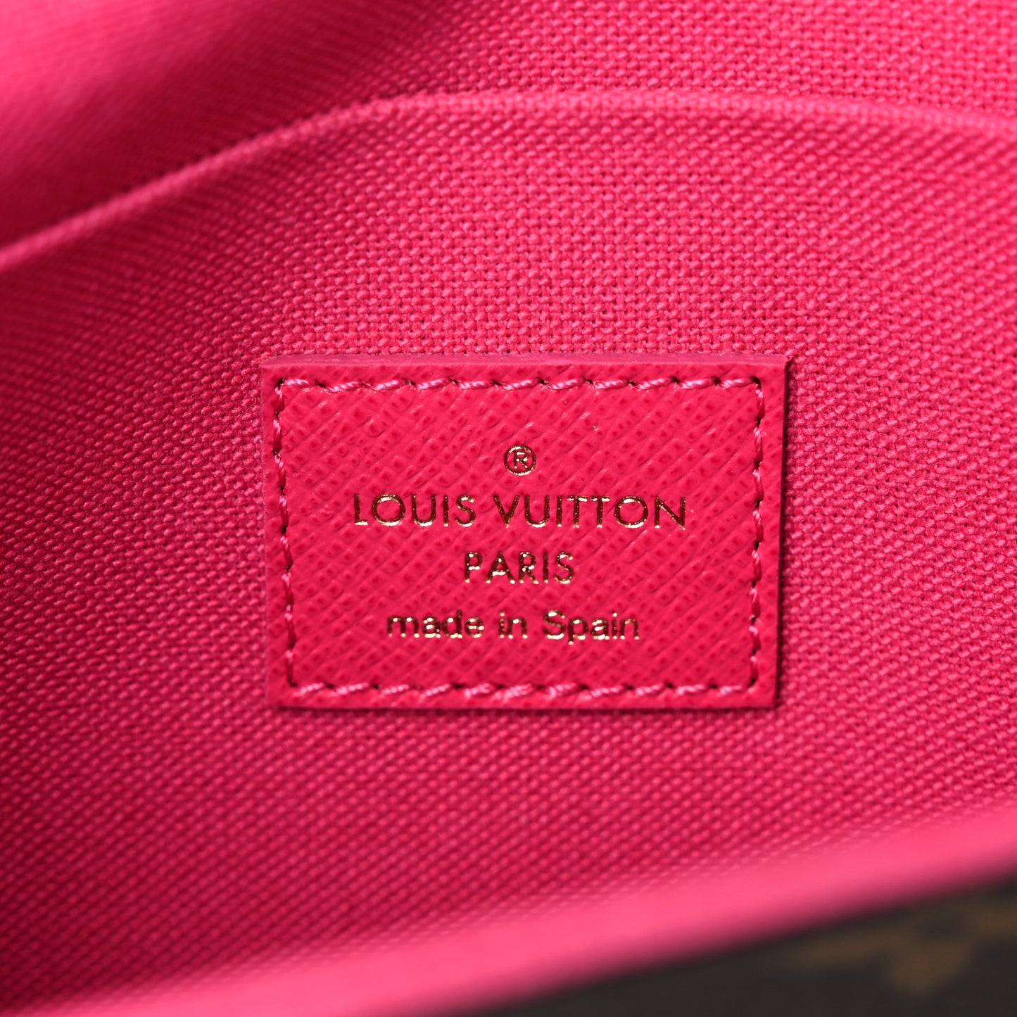 Monogram 2021 Christmas Animation Hollywood Pochette Felicie Chain Wallet Fuchsia