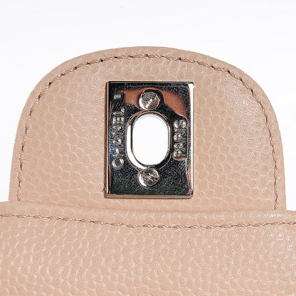 Chanel Caviar East West Flap Beige Clair 6 of 9