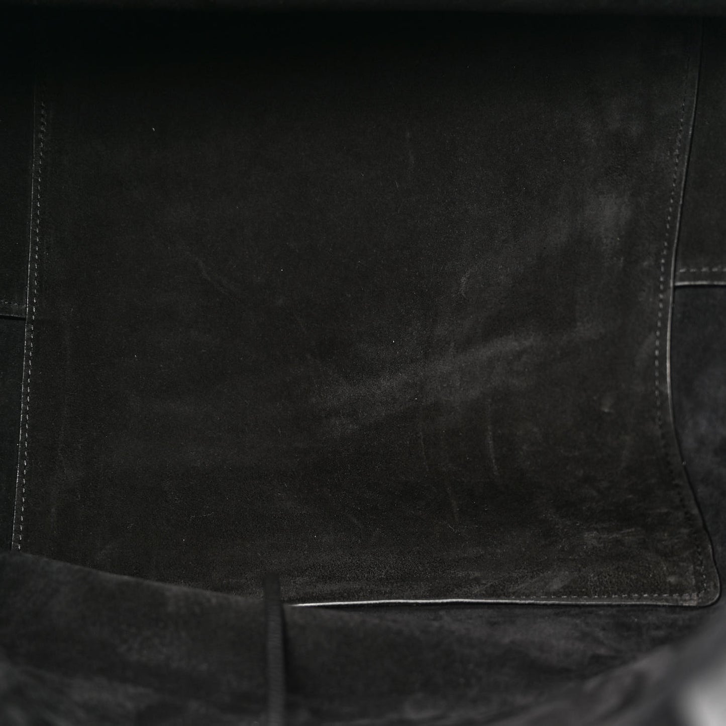 Grained Calfskin Park Tote Three Black