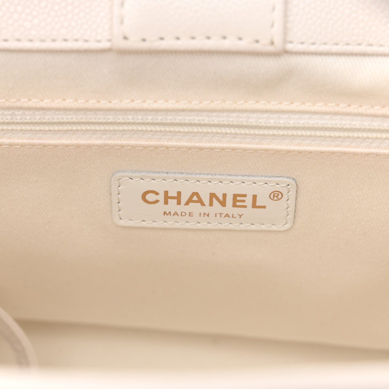 Chanel Caviar Quilted Small Business Affinity Shopping Bag White 6 of 13