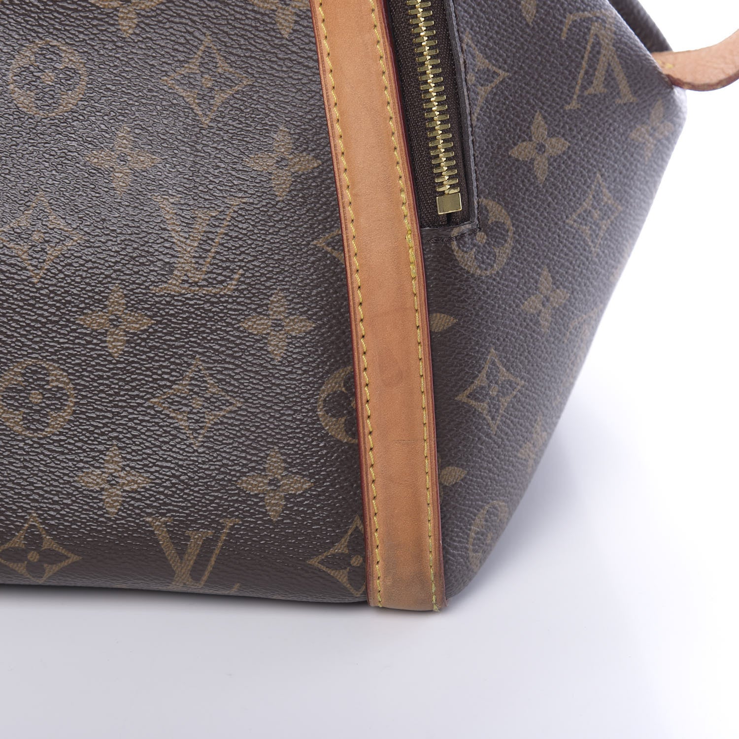 Louis Vuitton Monogram Marais MM 13 of 19