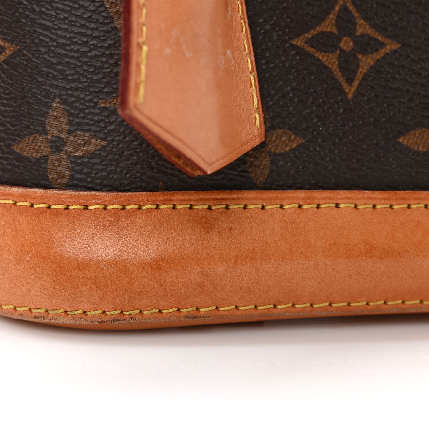 Monogram Alma BB