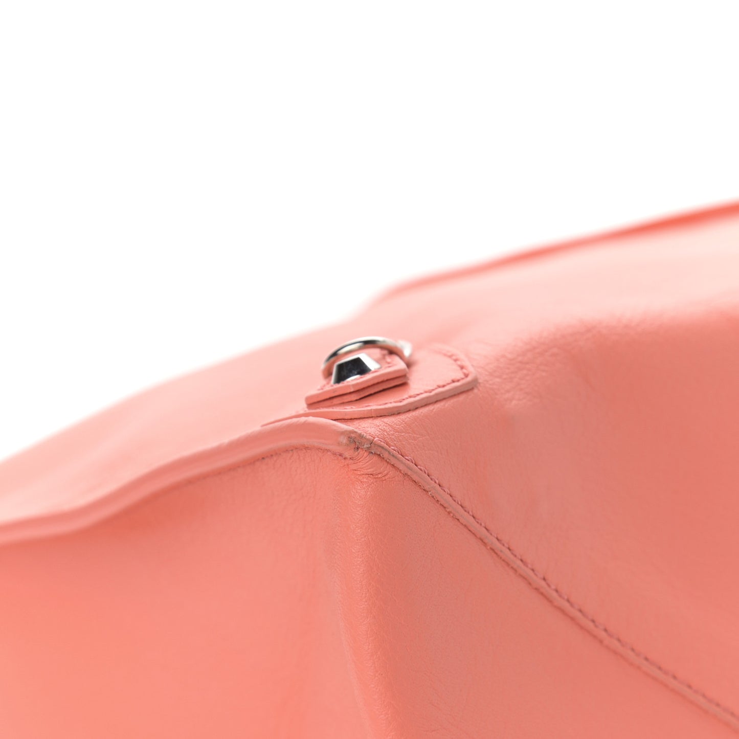 Veau Papier A4 Zip Around Tote Hortensia