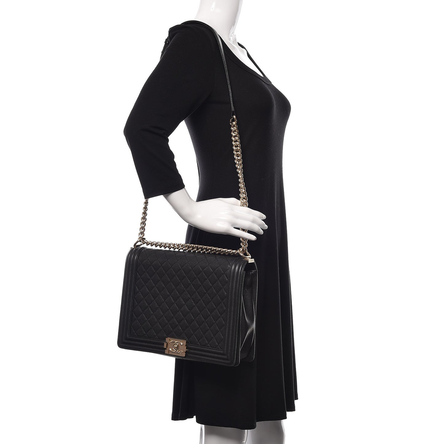 Caviar Quilted Large Boy Flap Black