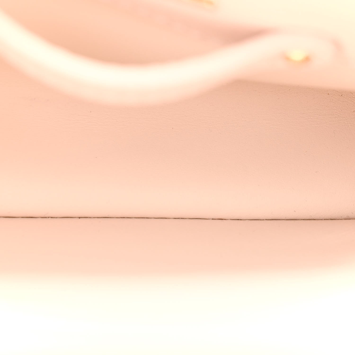 Louis Vuitton Taurillon Jewelily Capucines Mini Quartz 5 of 10