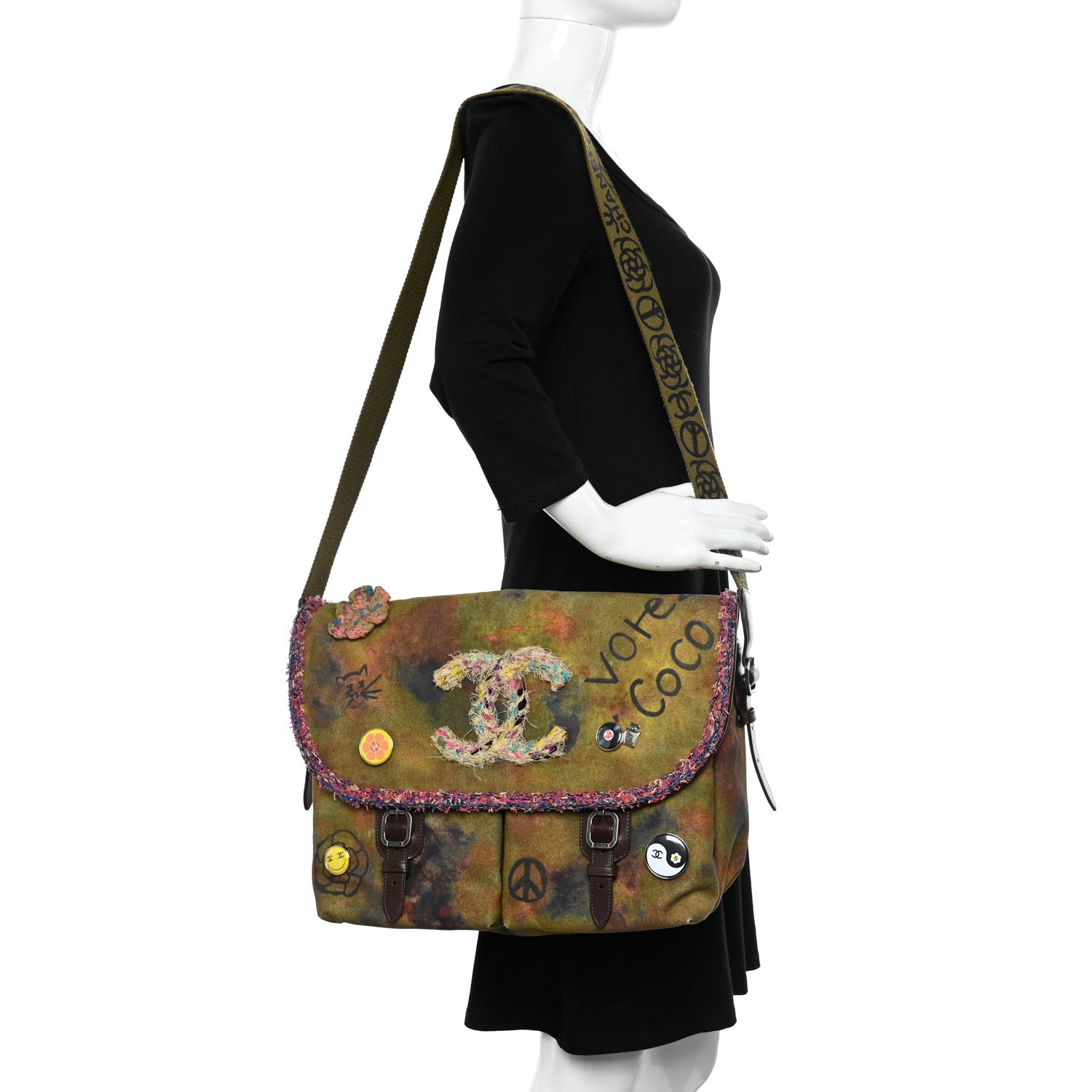 Chanel Washed Toile Large Graffiti On The Pavements Messenger Khaki Multicolor 2 of 11