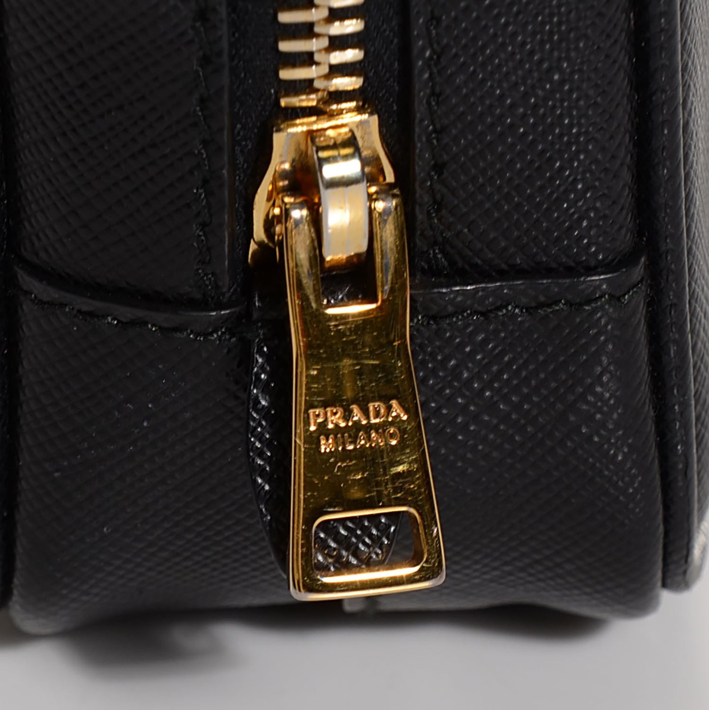 Saffiano Mini Camera Crossbody Bag Nero Black