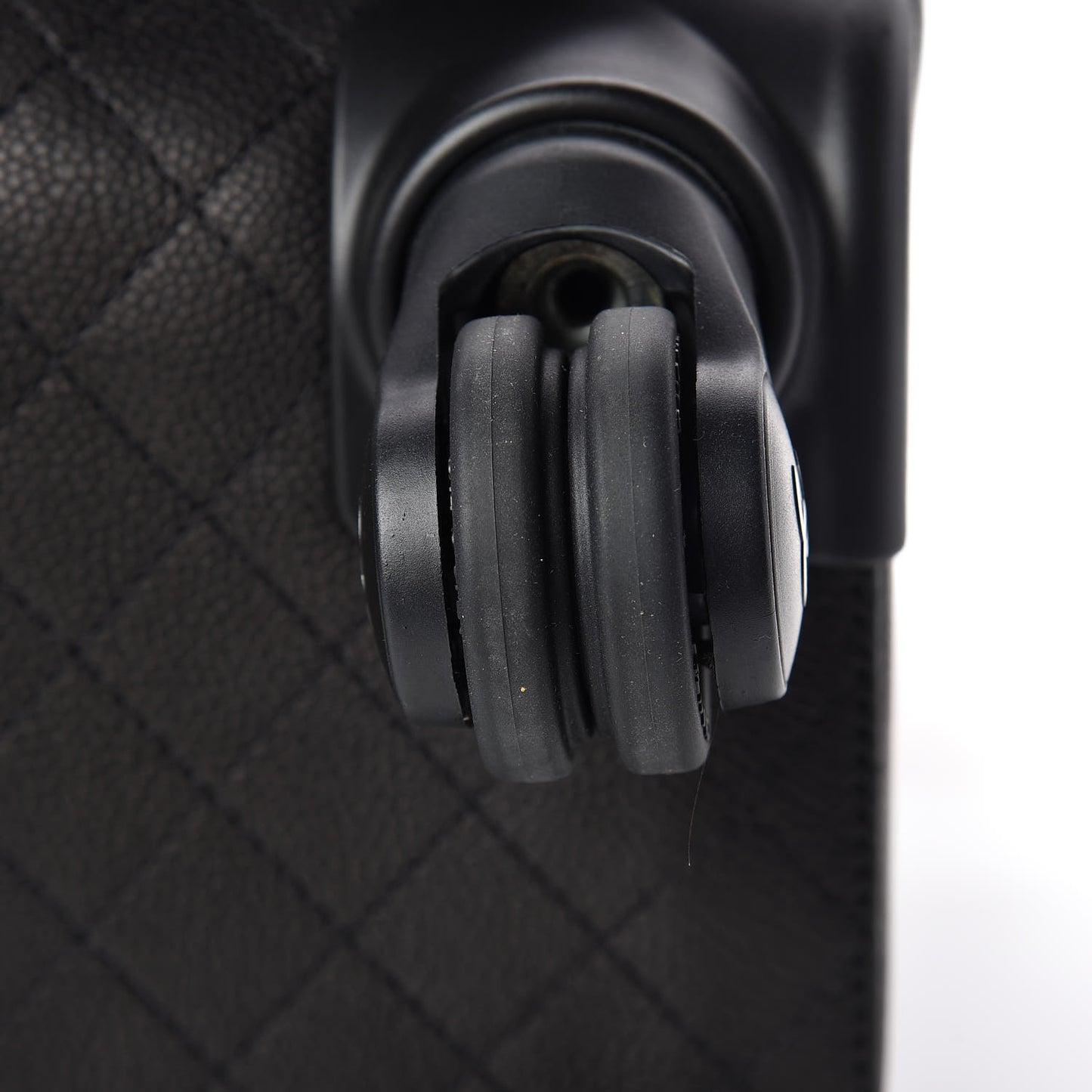 Caviar Stitched Trolley Rolling Luggage Black