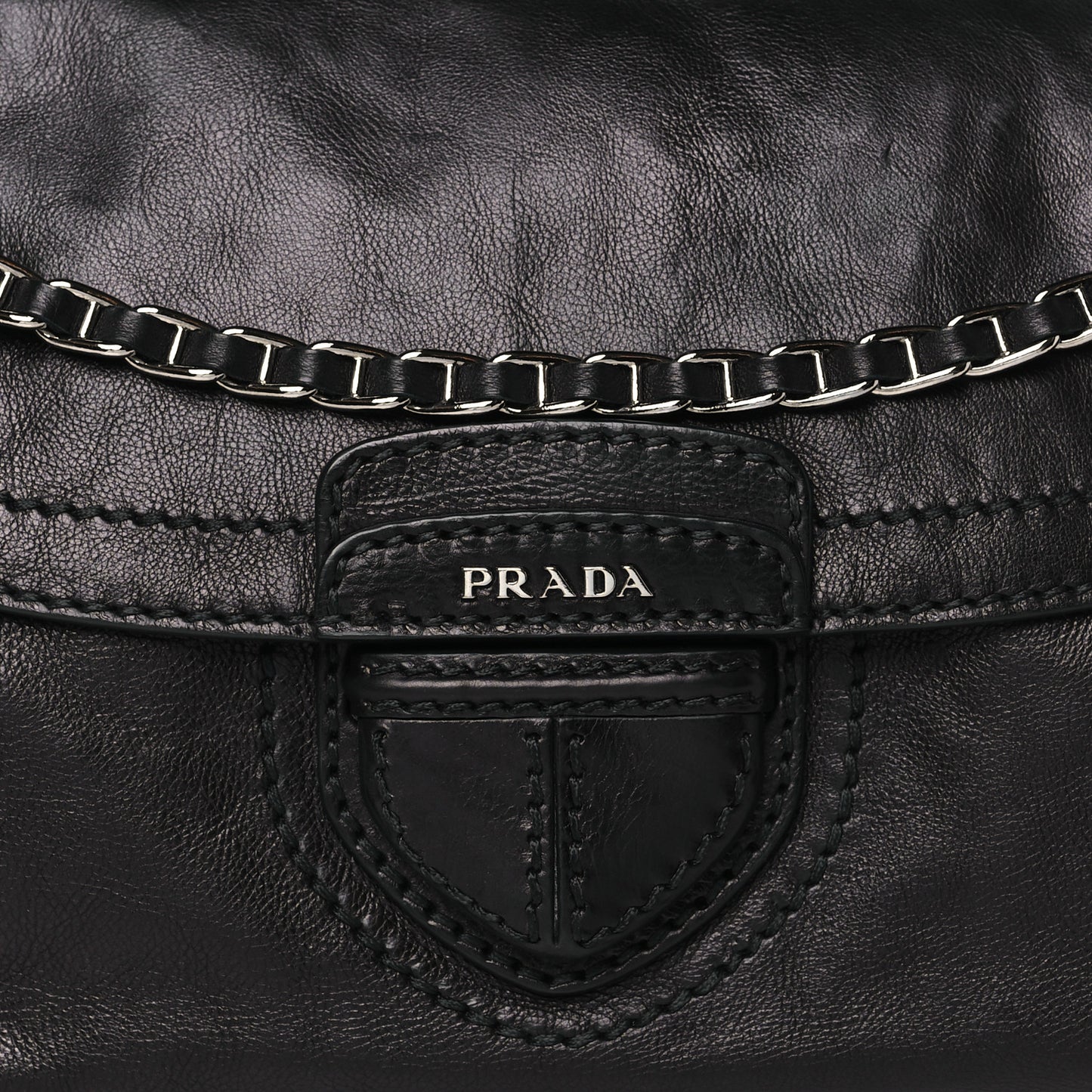 Glace Calf Pushlock Chain Shoulder Bag Black
