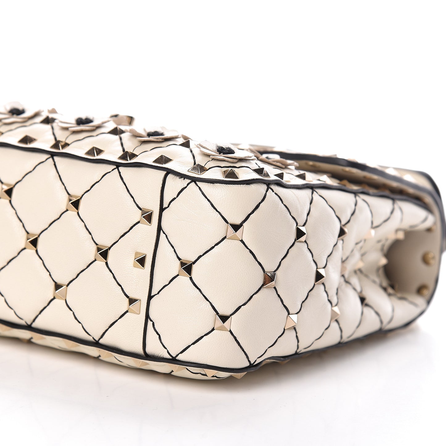 Lambskin Flower Medium Rockstud Spike Shoulder Bag Ivory