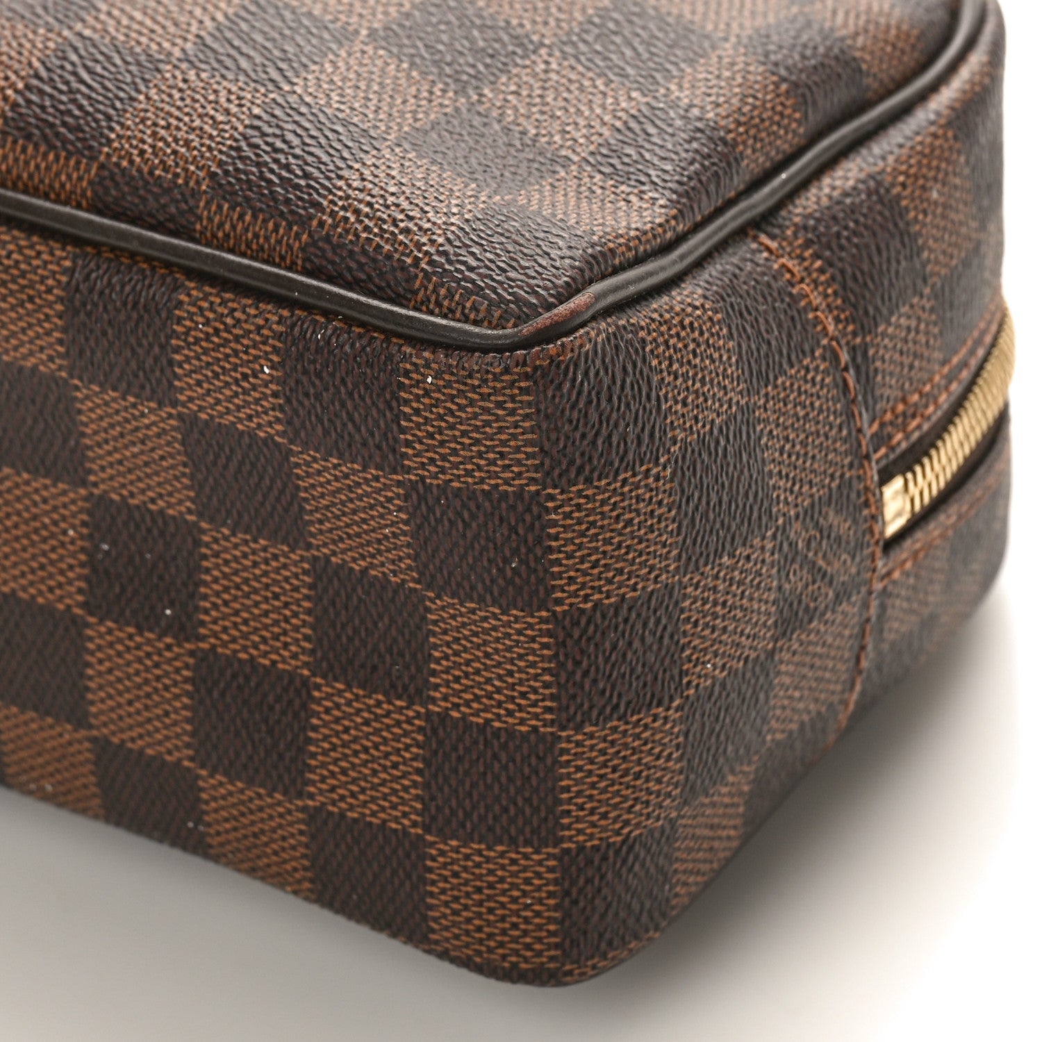 Louis Vuitton Damier Ebene Toiletry Bag 25 8 of 9