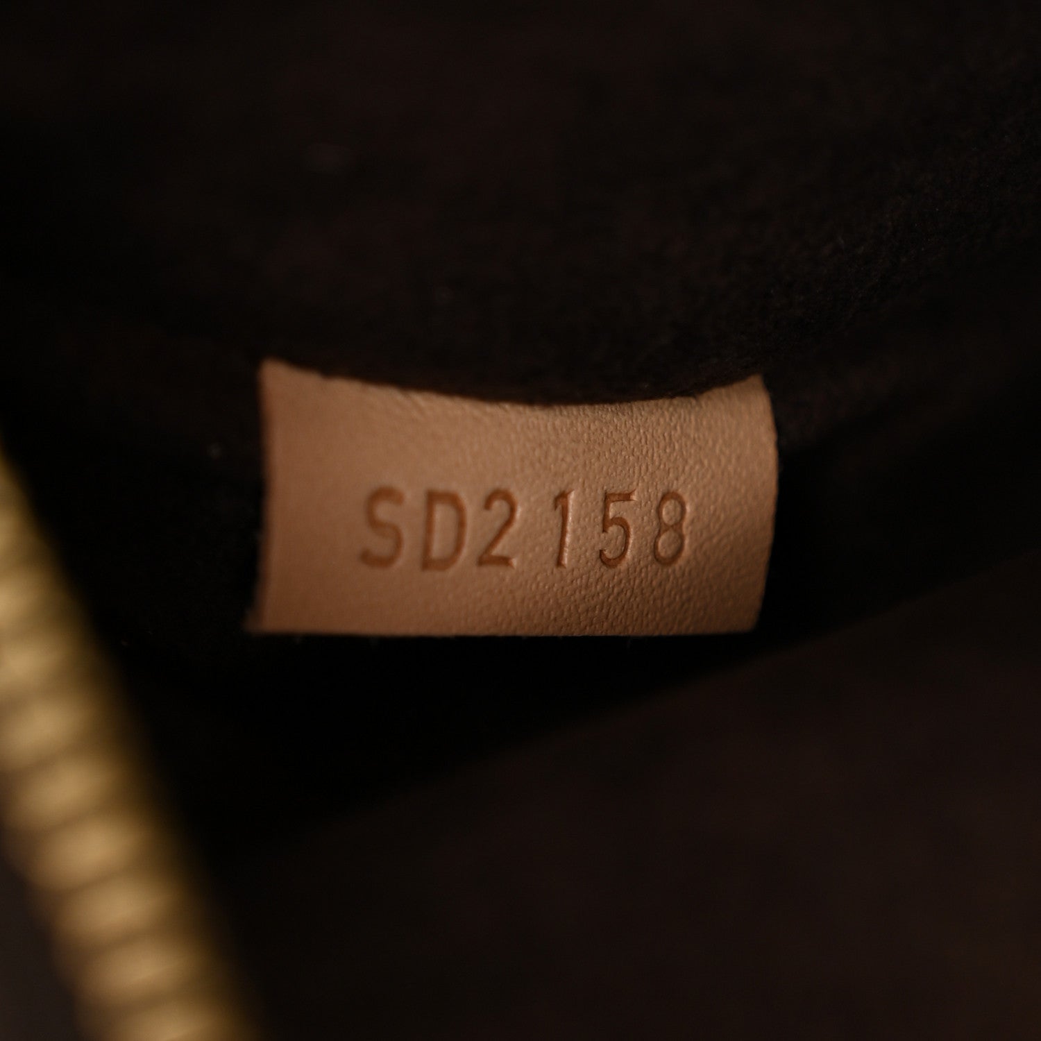 Louis Vuitton Monogram Pochette Metis 8 of 11