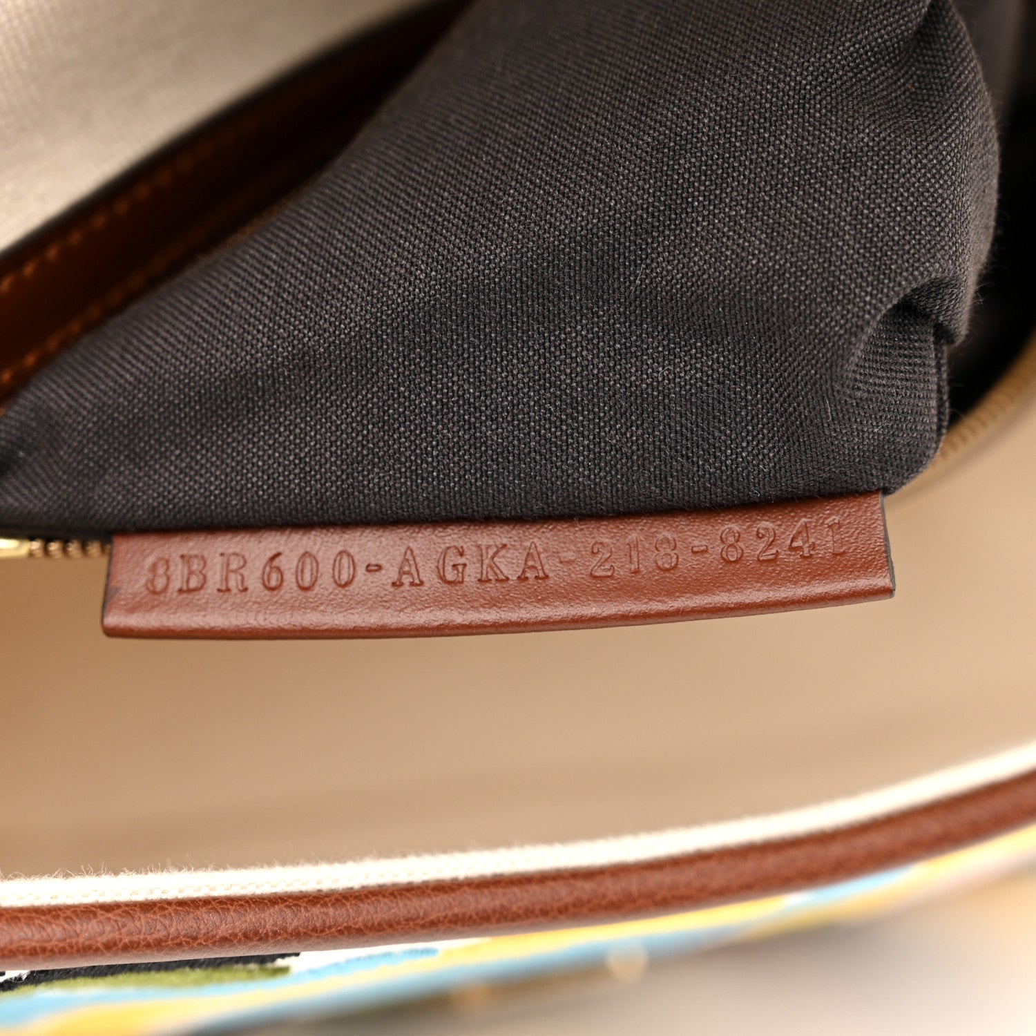 Fendi X SARA COLEMAN Canvas Vitello King Seta FF Fish Eye Embroidered Baguette Grezzo Multicolor Ghianda 8 of 11