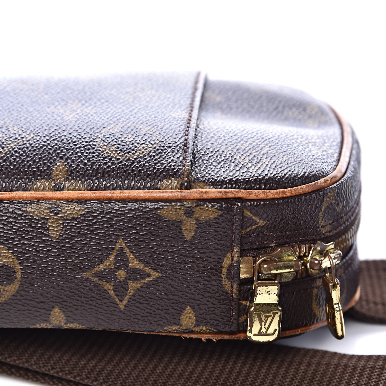Louis Vuitton Monogram Pochette Gange 10 of 13