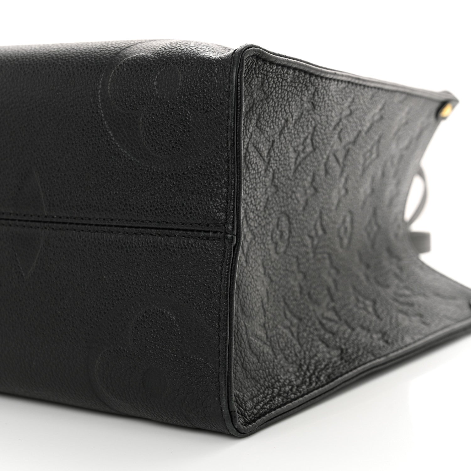 Louis Vuitton Empreinte Monogram Giant OnTheGo MM Black 9 of 11