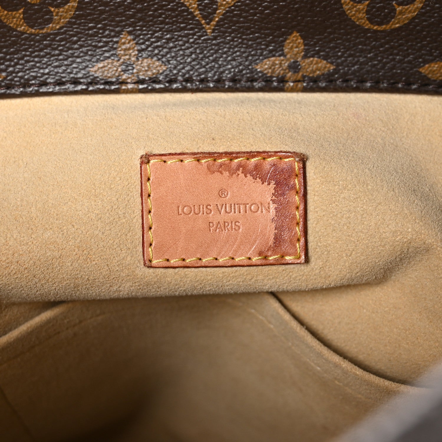 Louis Vuitton Monogram Artsy MM 6 of 12