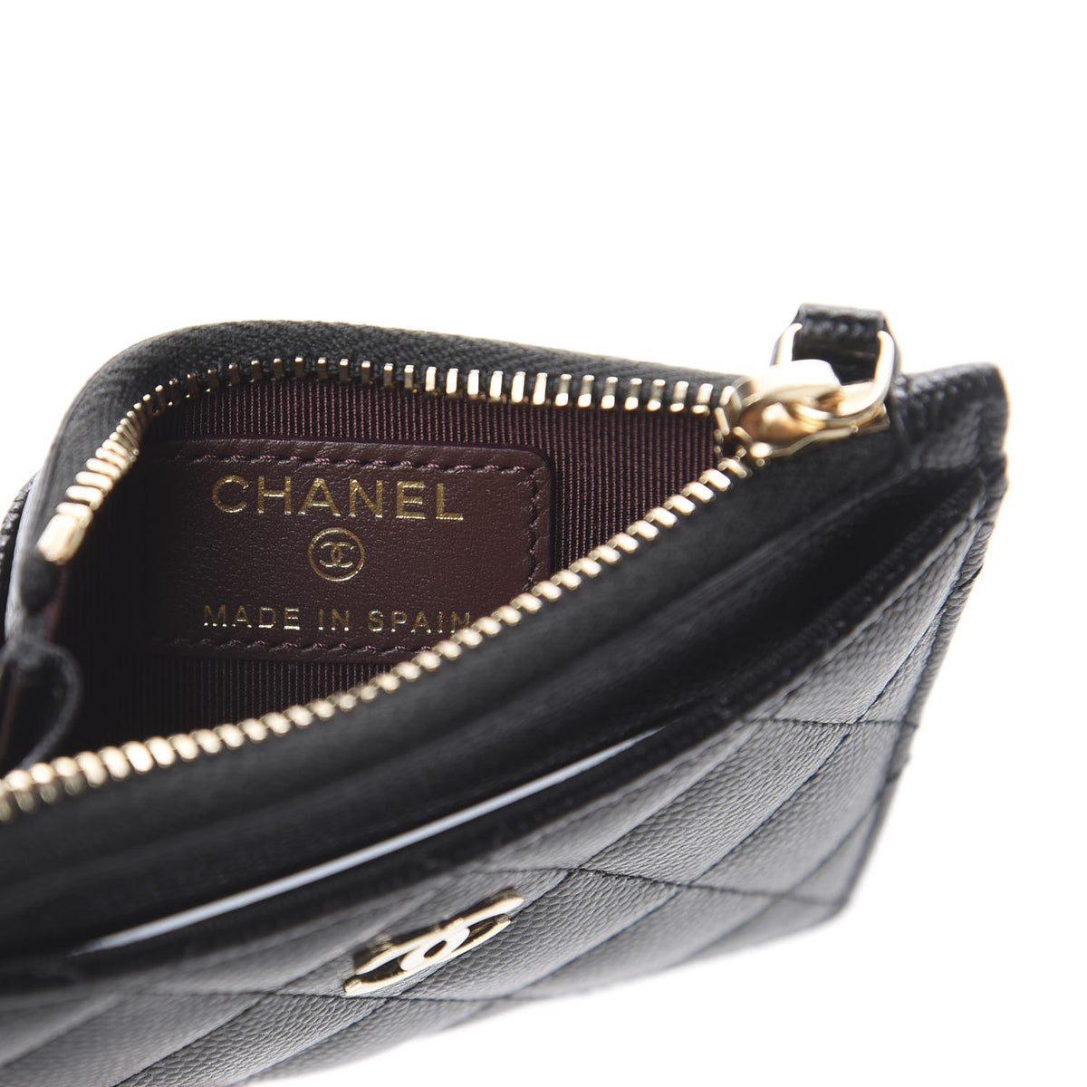 Caviar Quilted CC Zip Card Holder Black