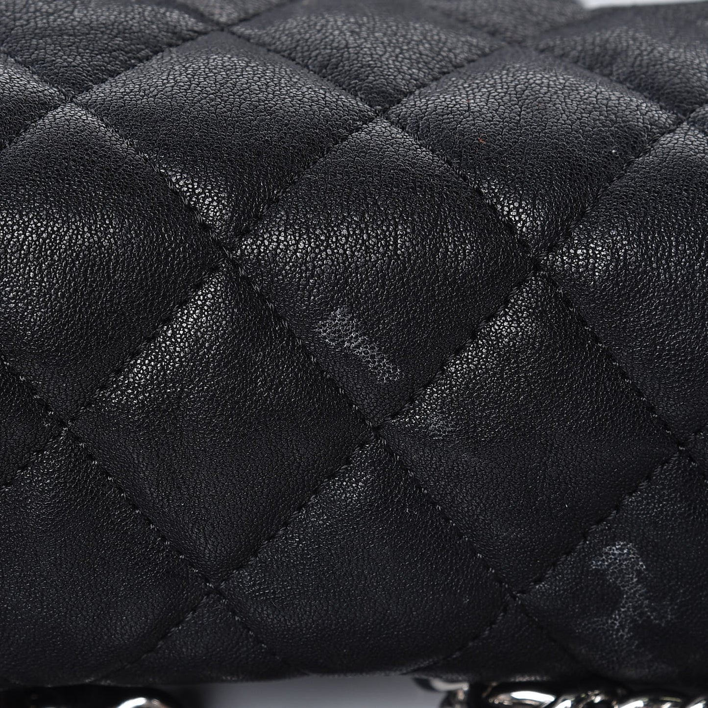 Washed Lambskin Mini Chain Around Messenger Black