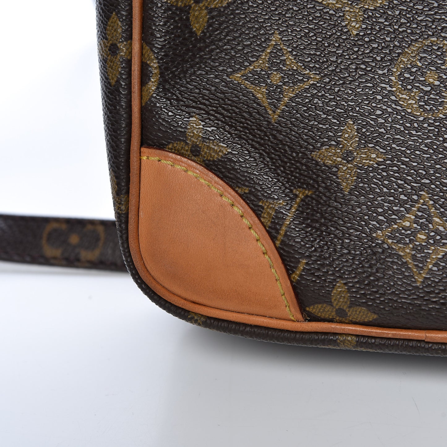 Monogram Danube 21