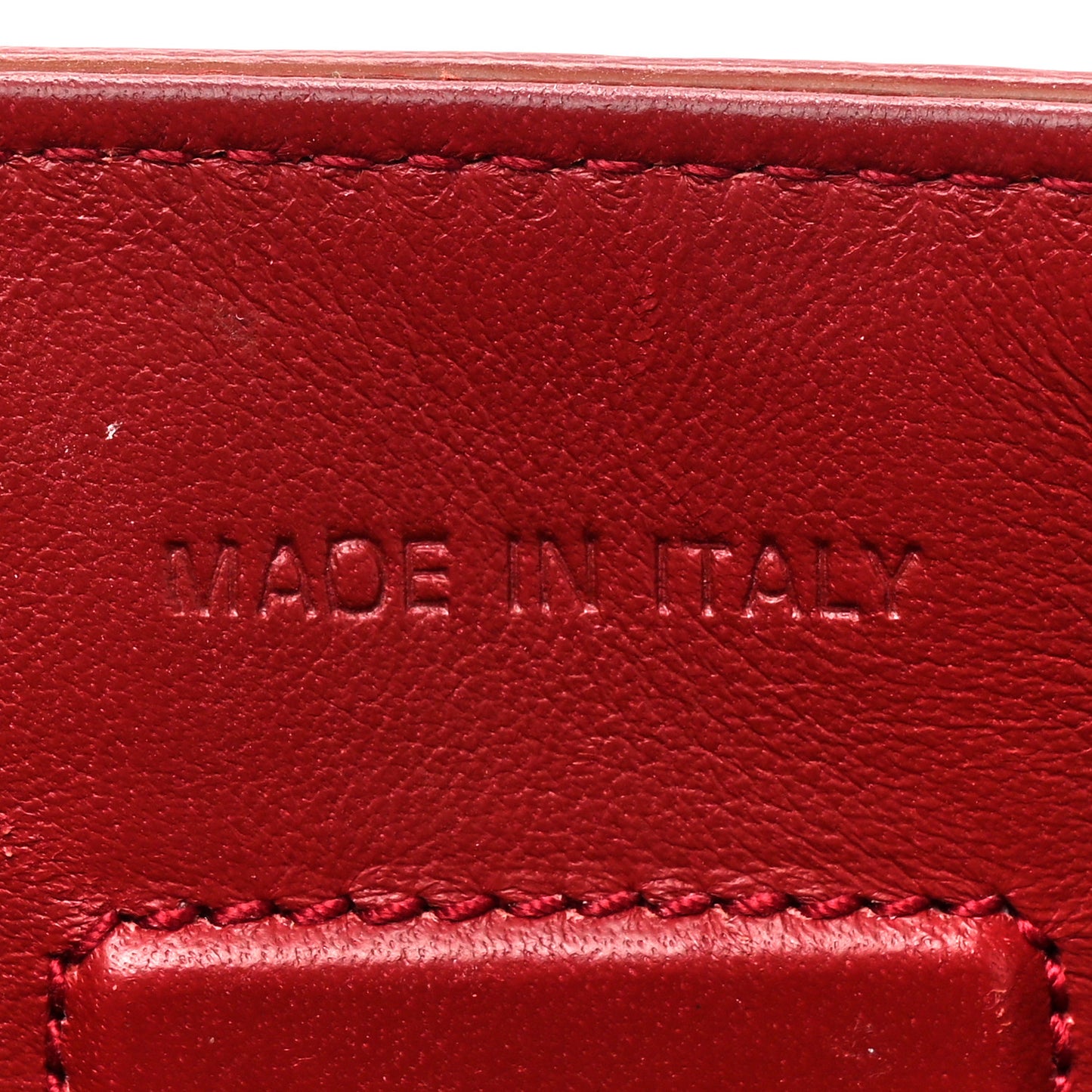 Bullcalf Medium Diorever Flap Red
