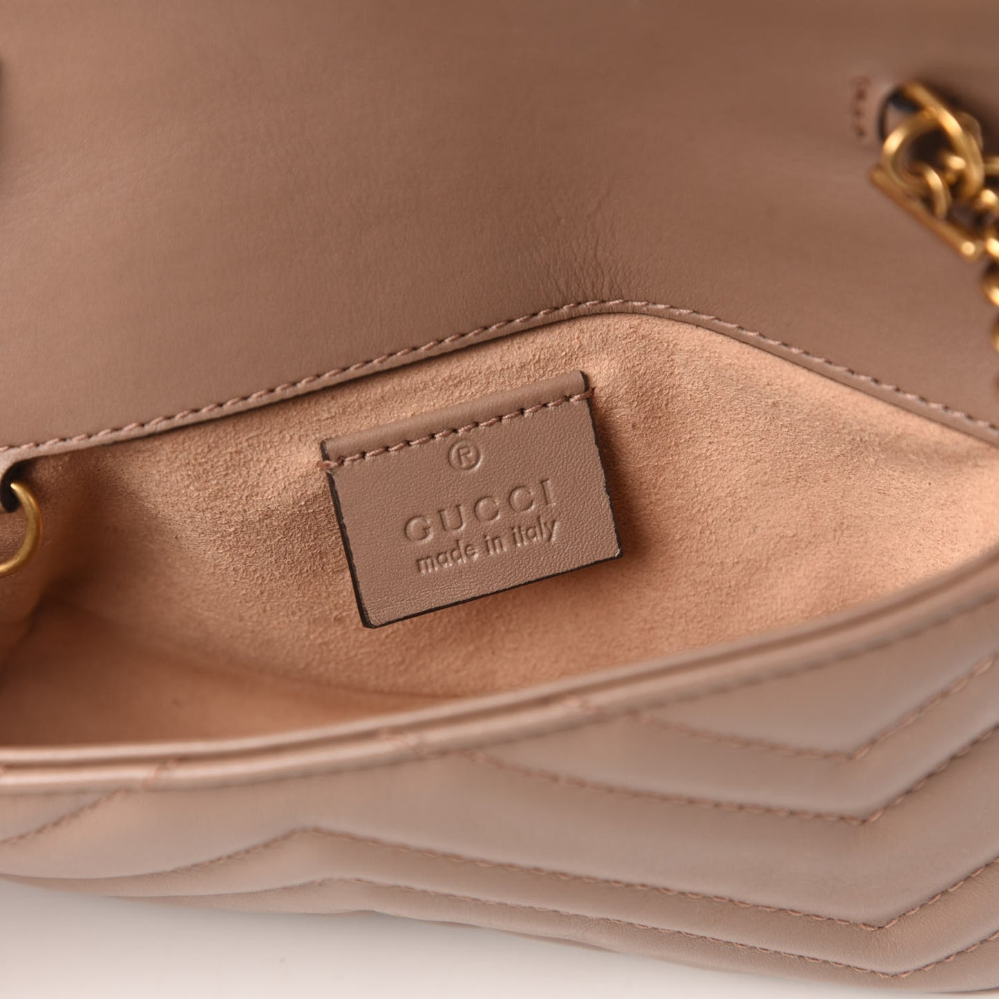 Calfskin Matelasse Super Mini GG Marmont Shoulder Bag Porcelain Rose