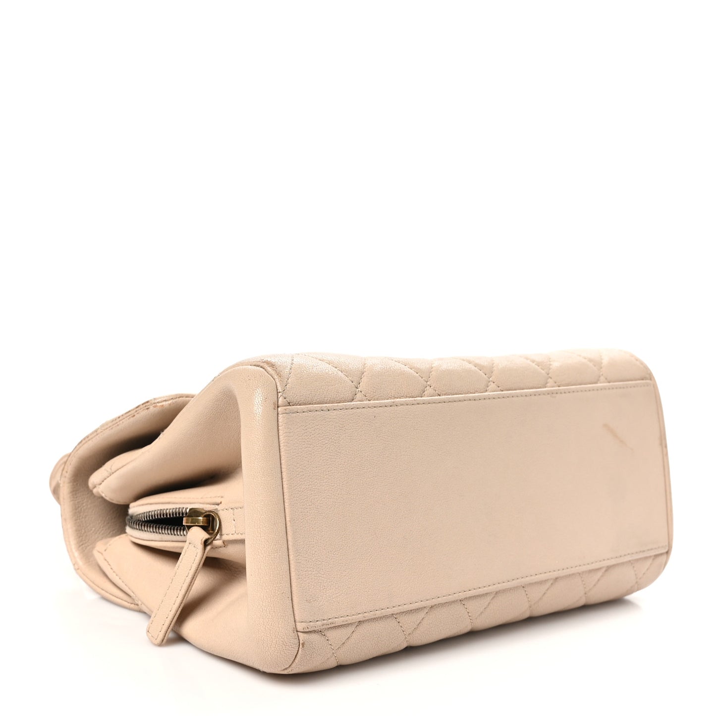Shiny Sheepskin Quilted Small Trapezio Flap Beige