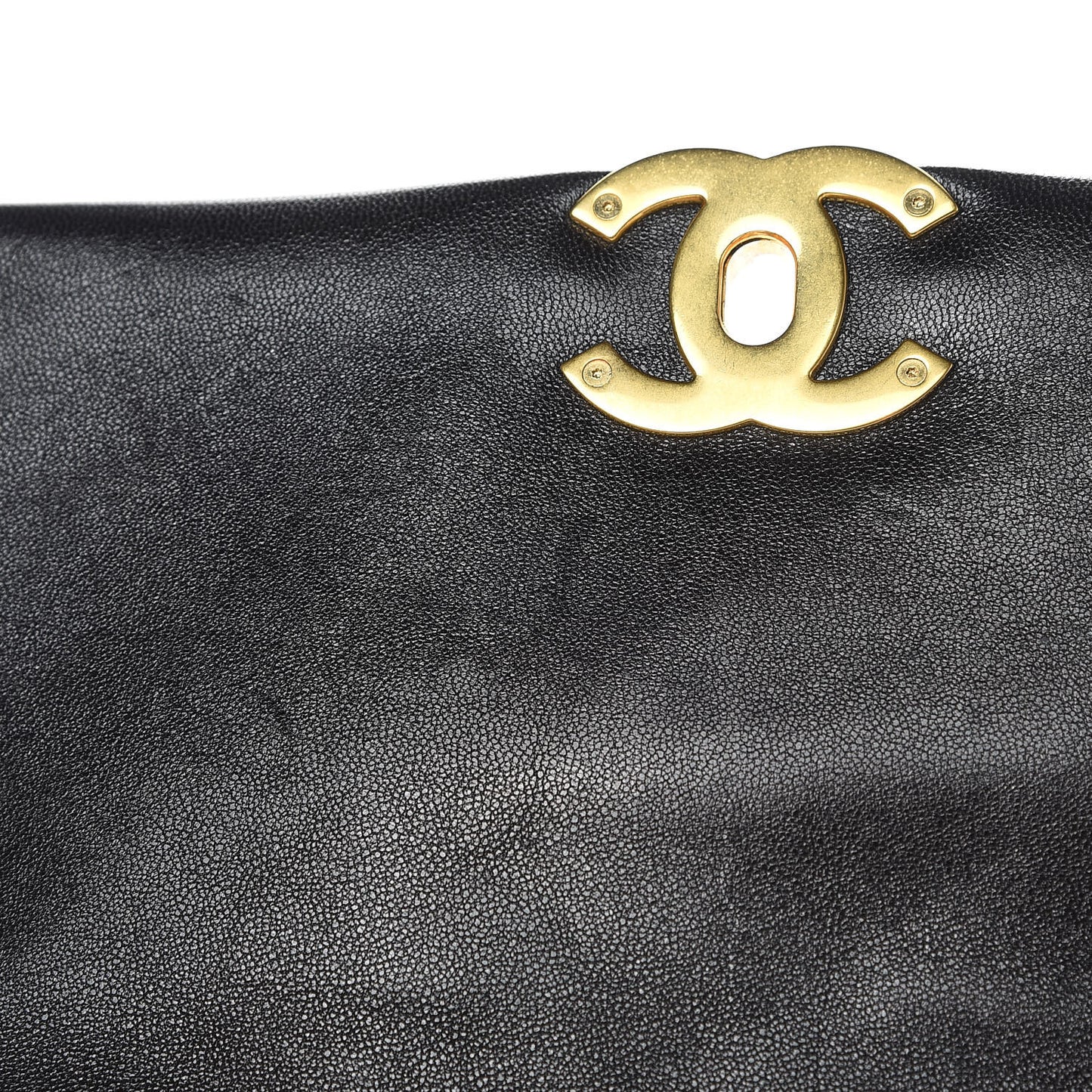 Goatskin Quilted Medium 19 Flap Black