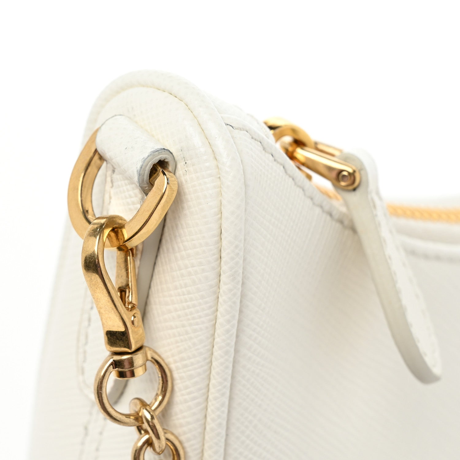 Prada Saffiano Re-Edition 2005 Shoulder Bag White 10 of 10
