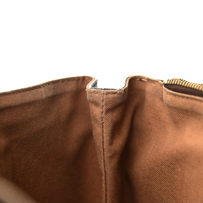 Louis Vuitton Monogram Cabas Beaubourg 12 of 14