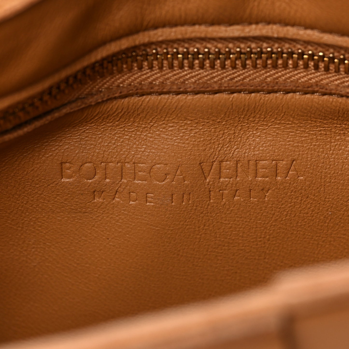 Lambskin Maxi Intrecciato Cassette Crossbody Bag Caramel