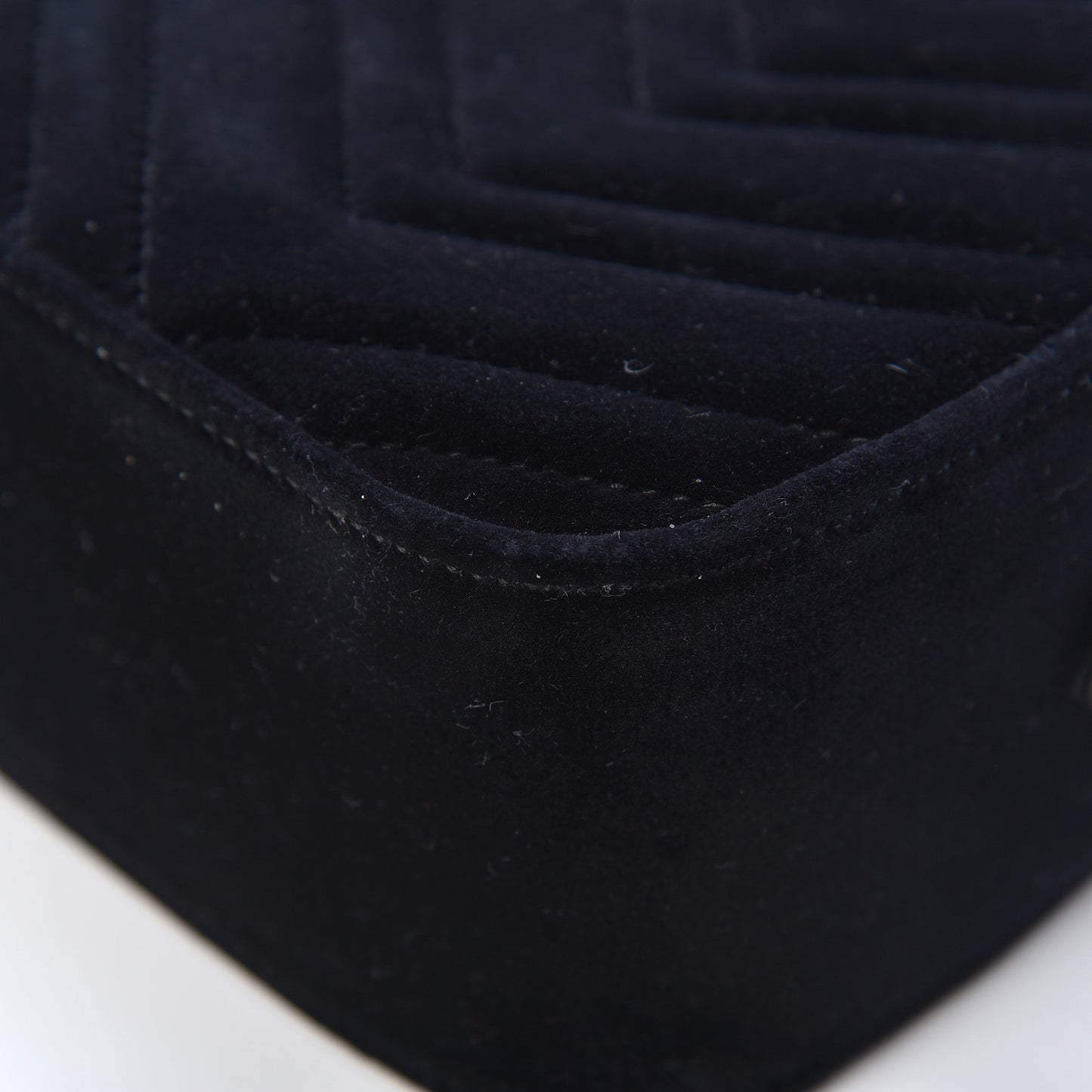 Velvet Matelasse Small GG Marmont Chain Shoulder Bag Black