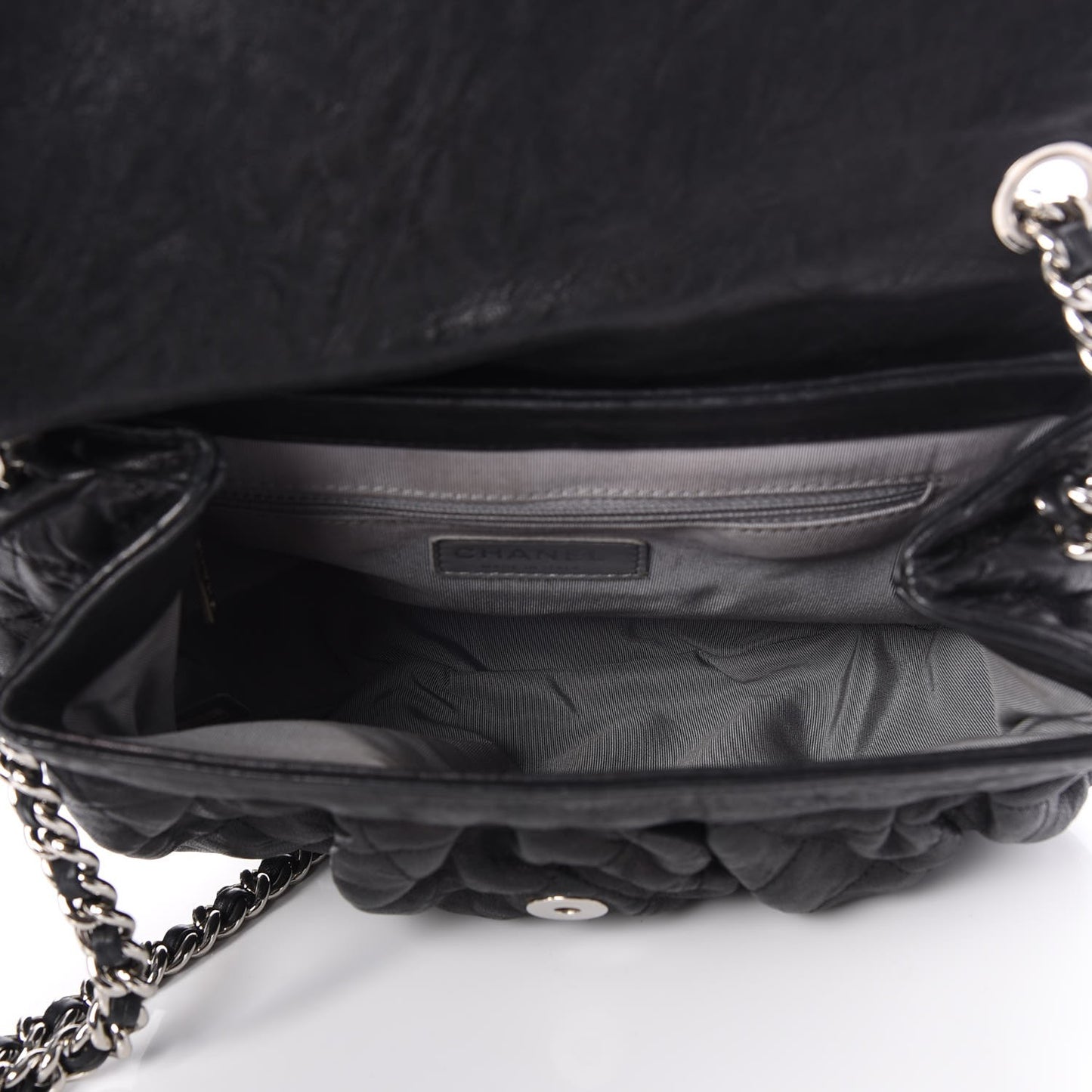 Washed Lambskin Quilted Medium Chain Around Messenger Black