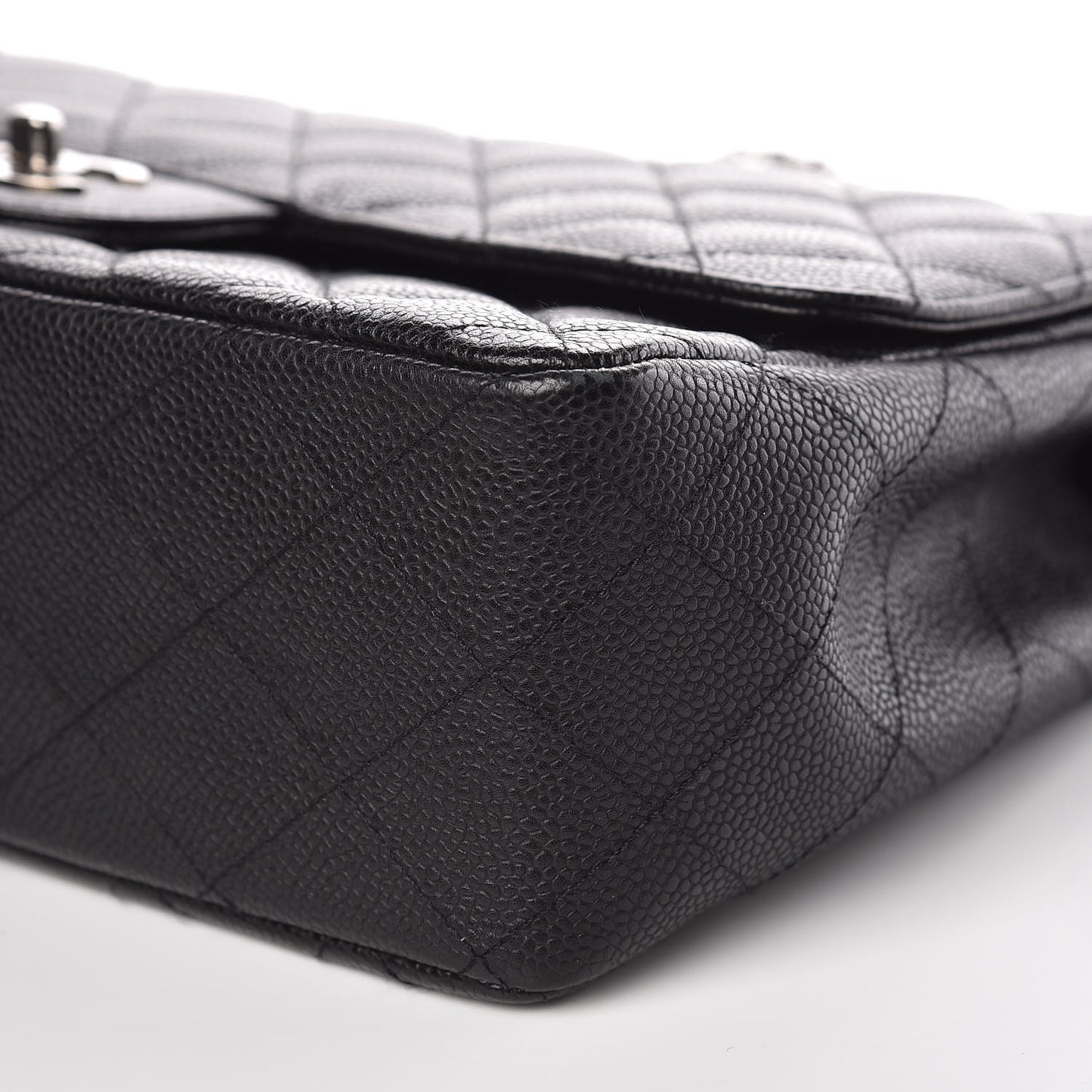 Caviar Quilted Jumbo Single Flap Black