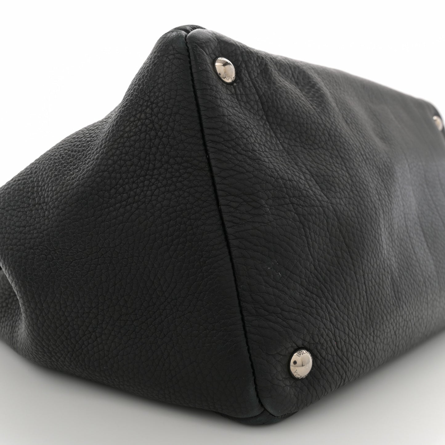 Vitello Daino Tote Black