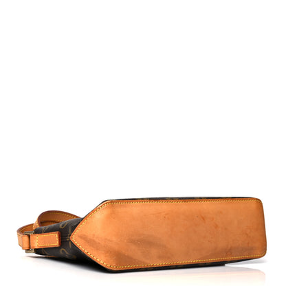 Louis Vuitton Monogram Trotteur 4 of 11