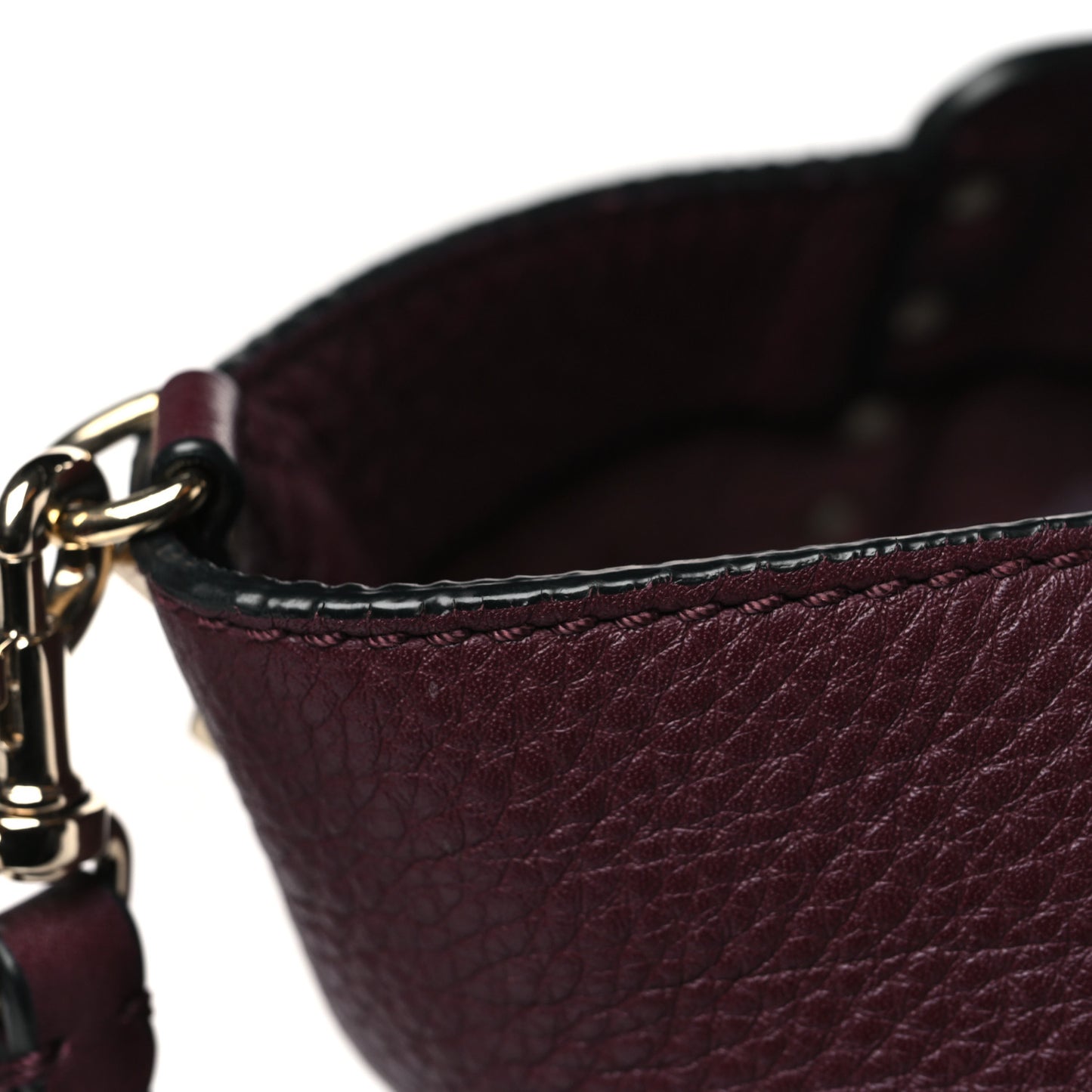 Pebbled Calfskin Medium Rockstud Tote Rubin