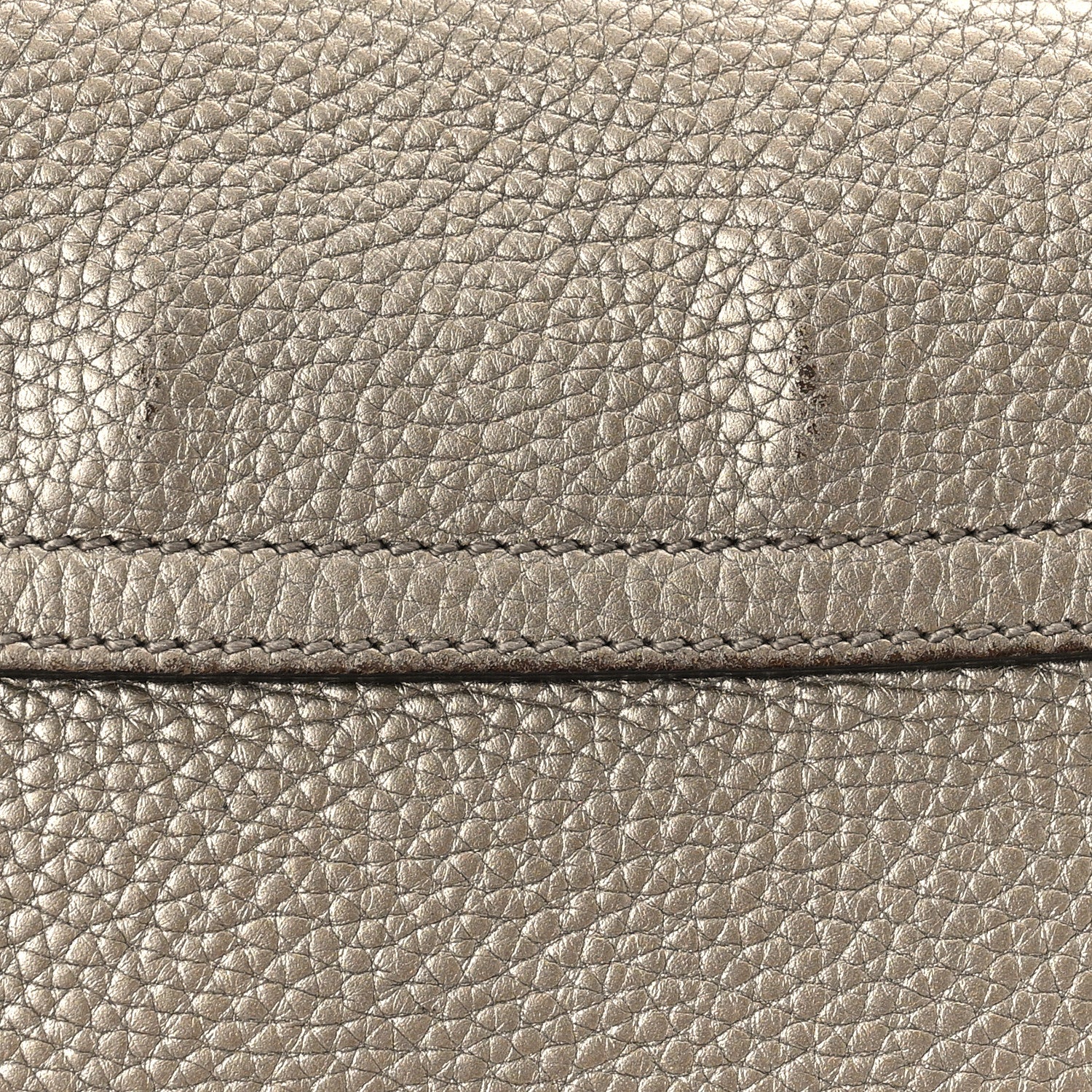 Gucci Metallic Pebbled Calfskin Medium Soho Flap Crossbody Golden Beige 10 of 10