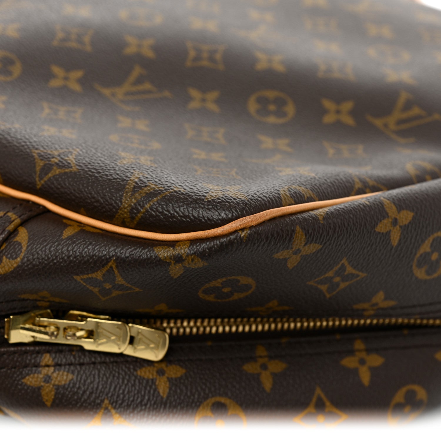 Louis Vuitton Monogram Alize 1 Compartment 16 of 16