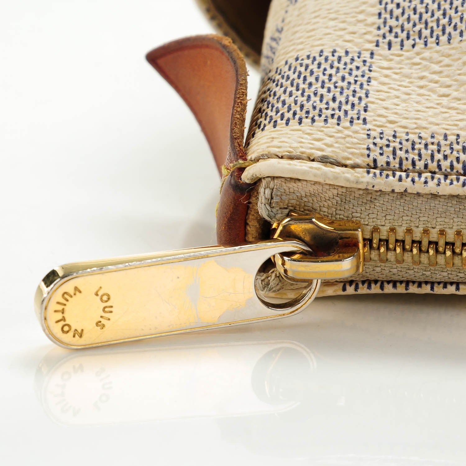 Louis Vuitton Damier Azur Totally PM 9 of 9